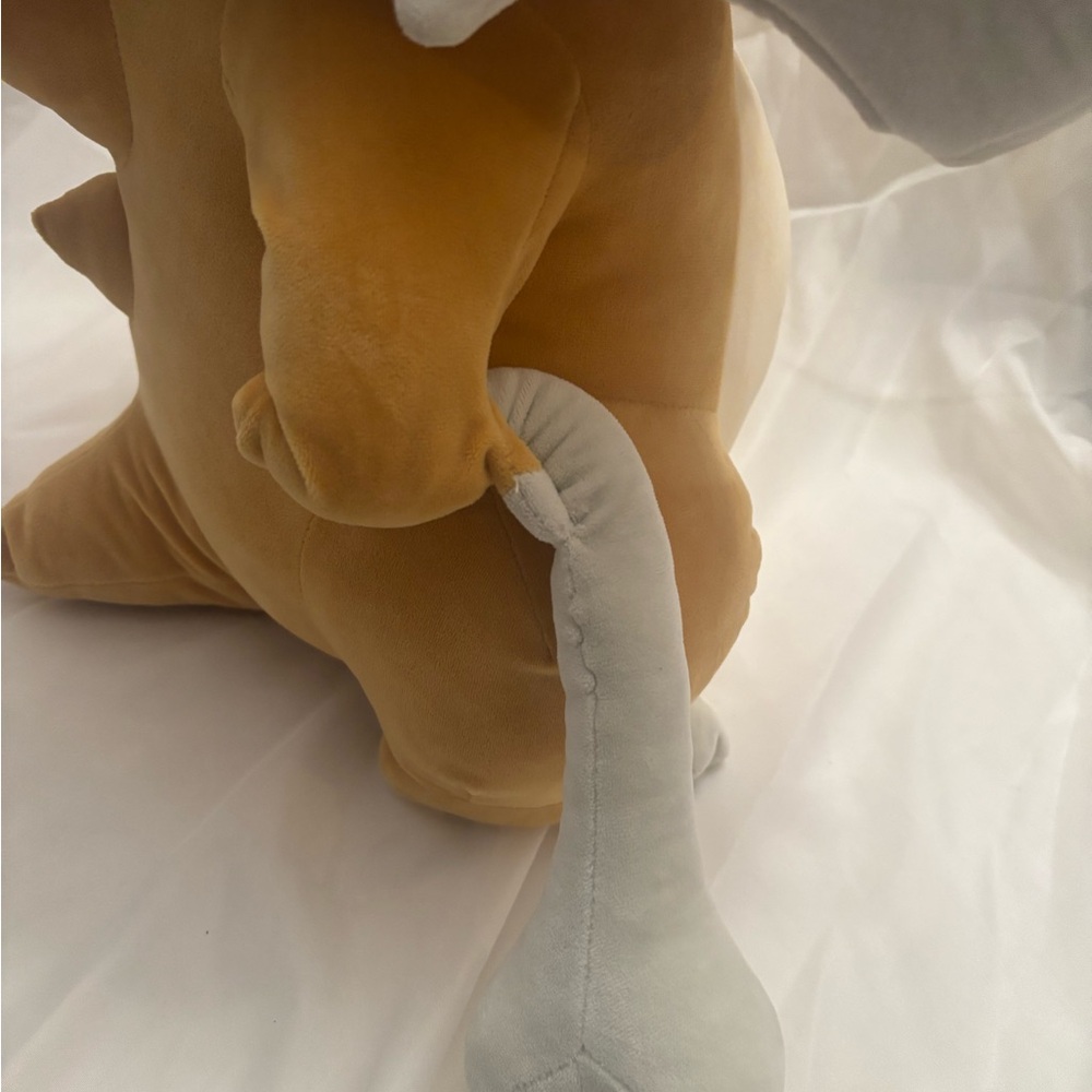 Pokémon Cubone Giant 24" Plush Jazwares GameStop Exclusive Jumbo - Picture 6 of 16